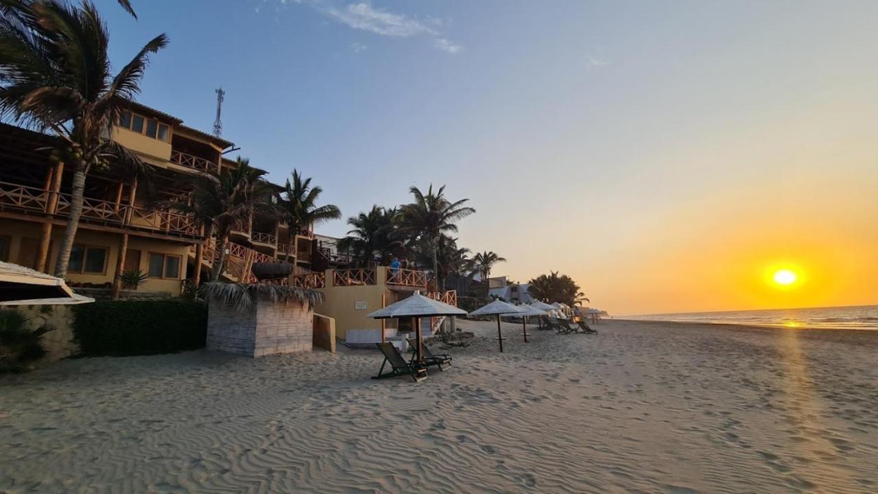 Mancora Beach Hotel (Adults Only) Exterior photo