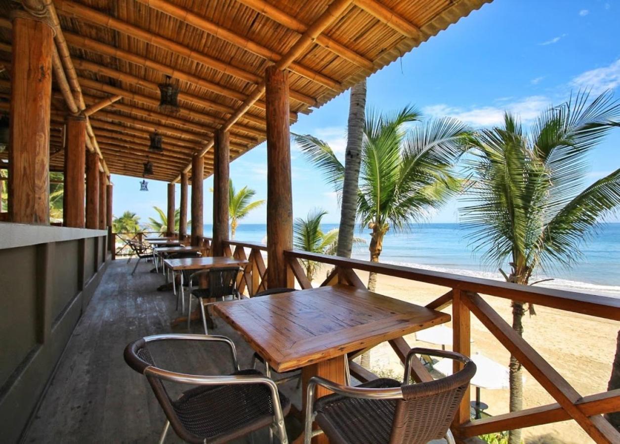 Mancora Beach Hotel (Adults Only) Exterior photo