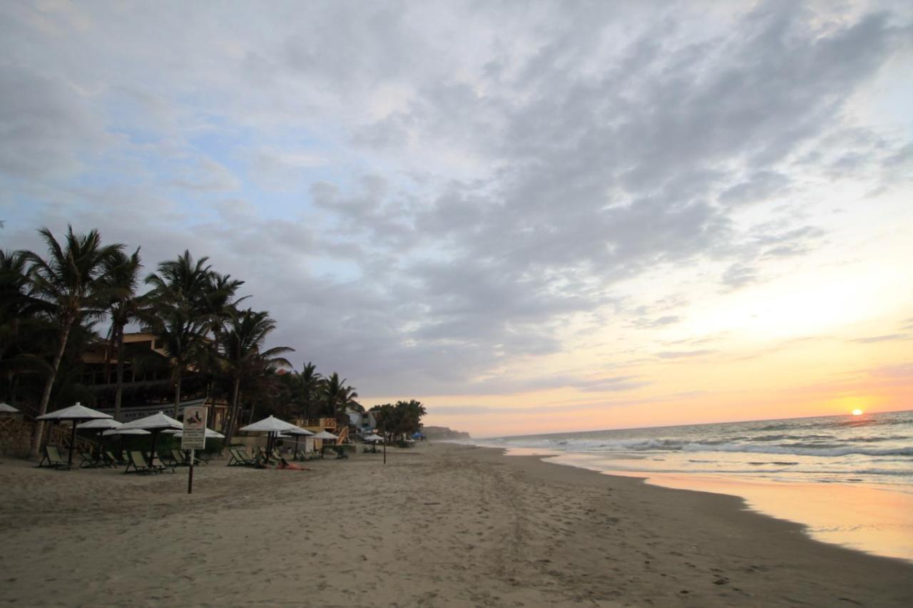 Mancora Beach Hotel (Adults Only) Exterior photo